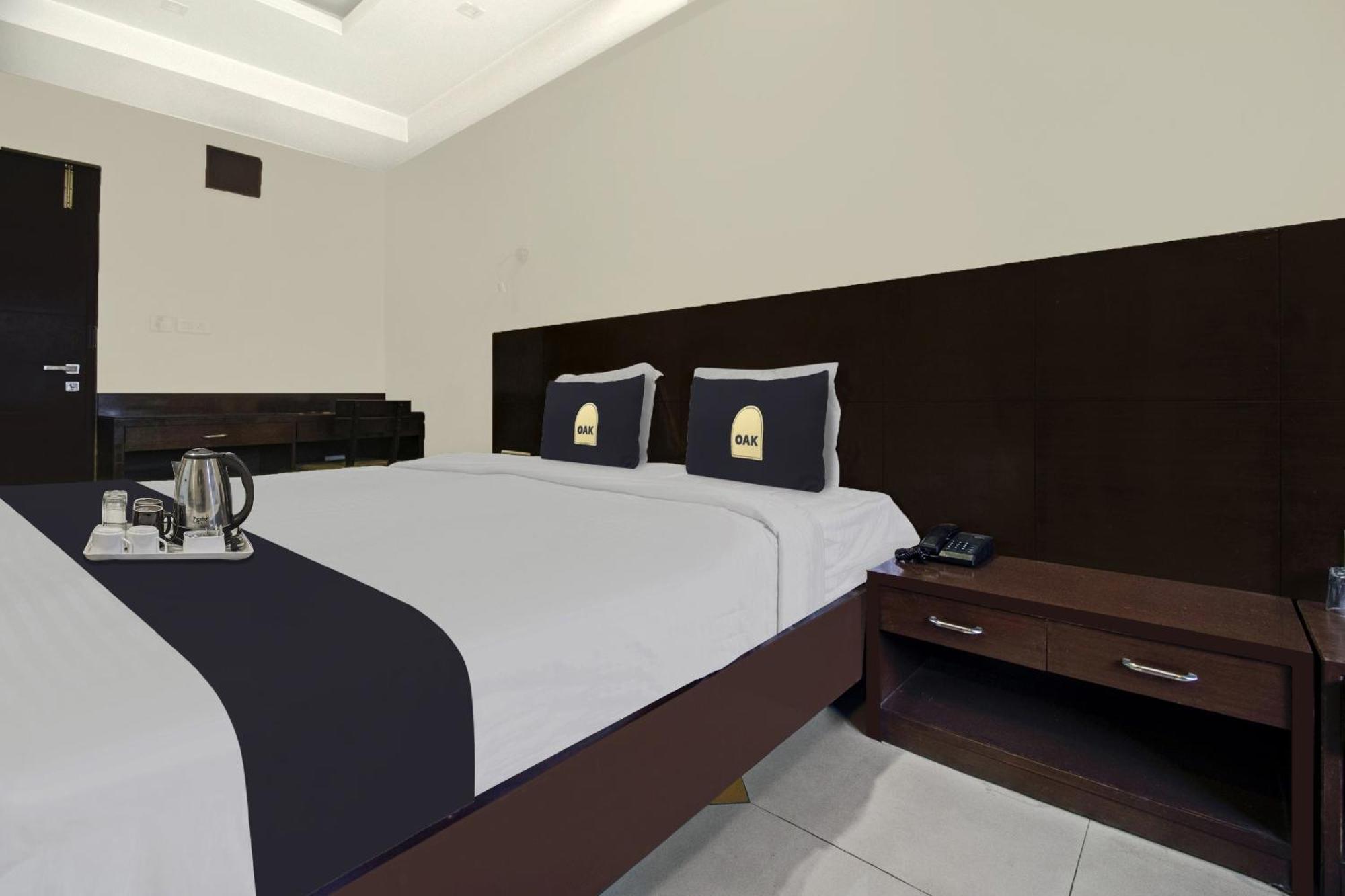 Townhouse Oak Hotel Heritage Heights Dźajpur Zewnętrze zdjęcie